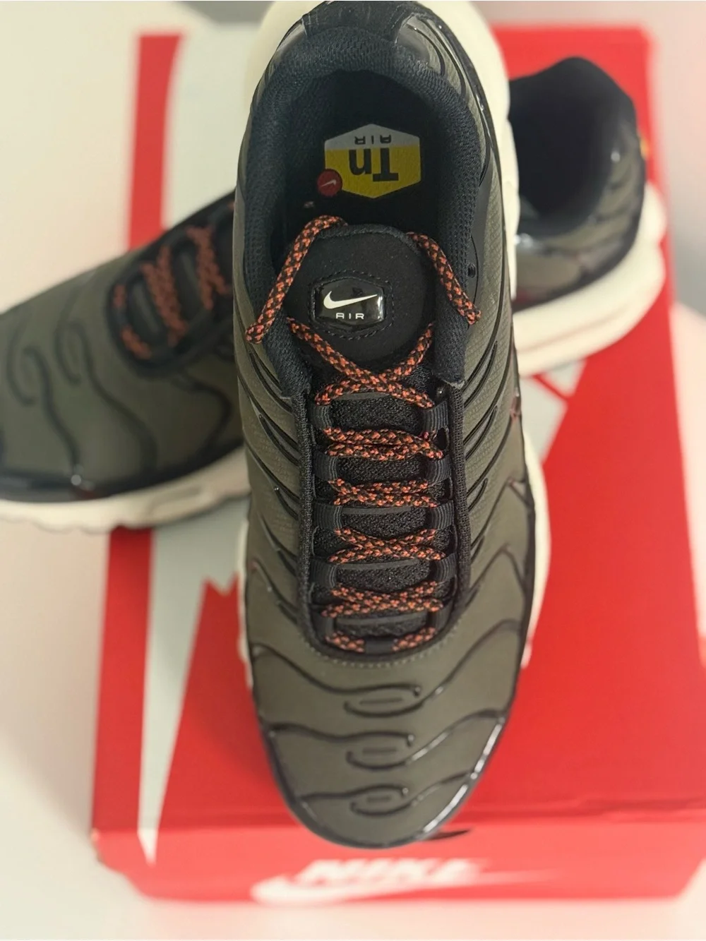 Nike Men's AirMax Plus Cargo Khaki Phantom